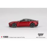 MiniGt Aston Martin DBS 1/64, hyper red