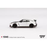 MiniGT Nissan Skyline GT-R (R35) Nismo, 2024 1/64, brilliant white pearl 