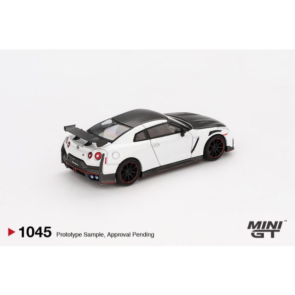 MiniGT Nissan Skyline GT-R (R35) Nismo, 2024 1/64, brilliant white pearl 