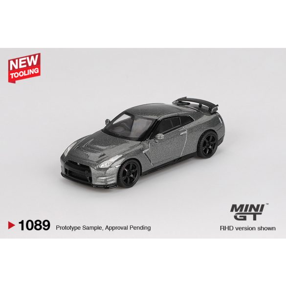 MiniGT Nissan GT-R R35 (2013) CRS, dark metal grey