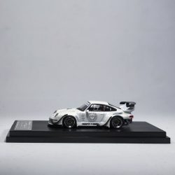 Street Weapon Porsche 993 RWB fehér